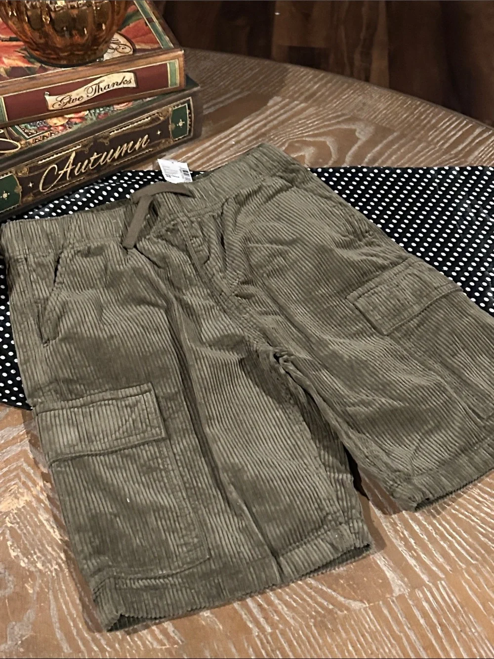 NWT! Boys The Children’s Place Olive Corduroy Cargo Fall Autumn Shorts size 10